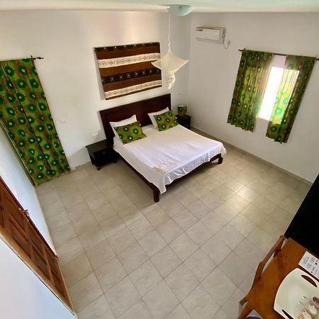 Bed and Breakfast Casa Yoss à Toubab Dialo Extérieur photo