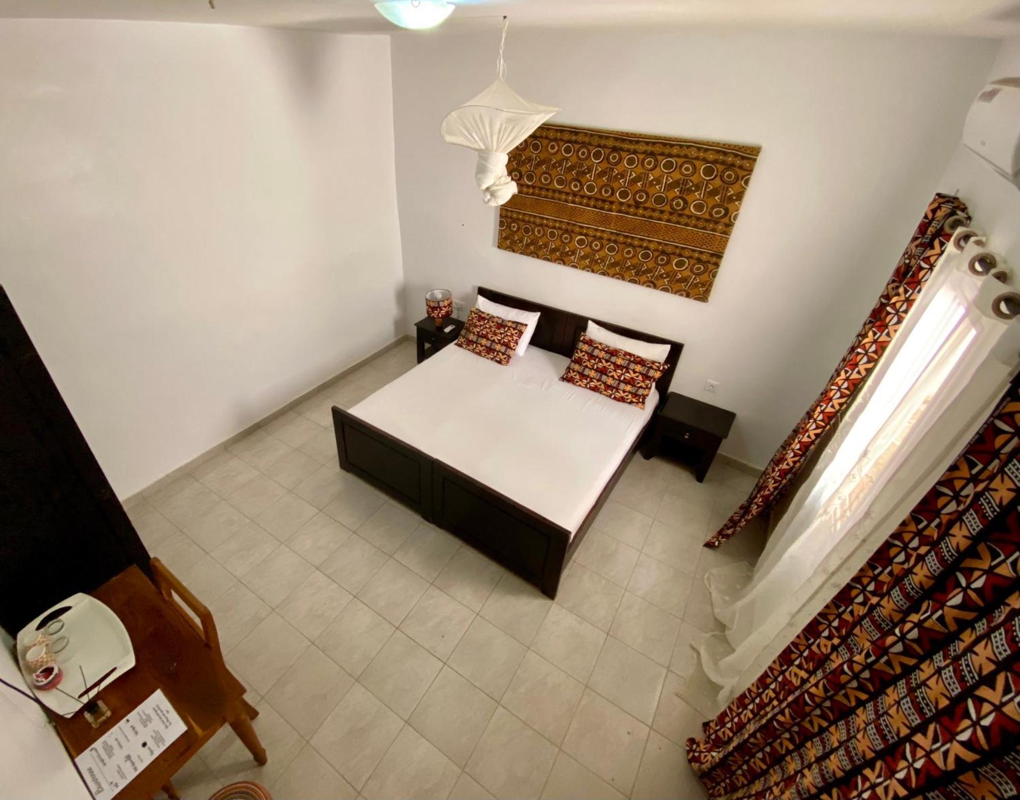 Bed and Breakfast Casa Yoss à Toubab Dialo Extérieur photo